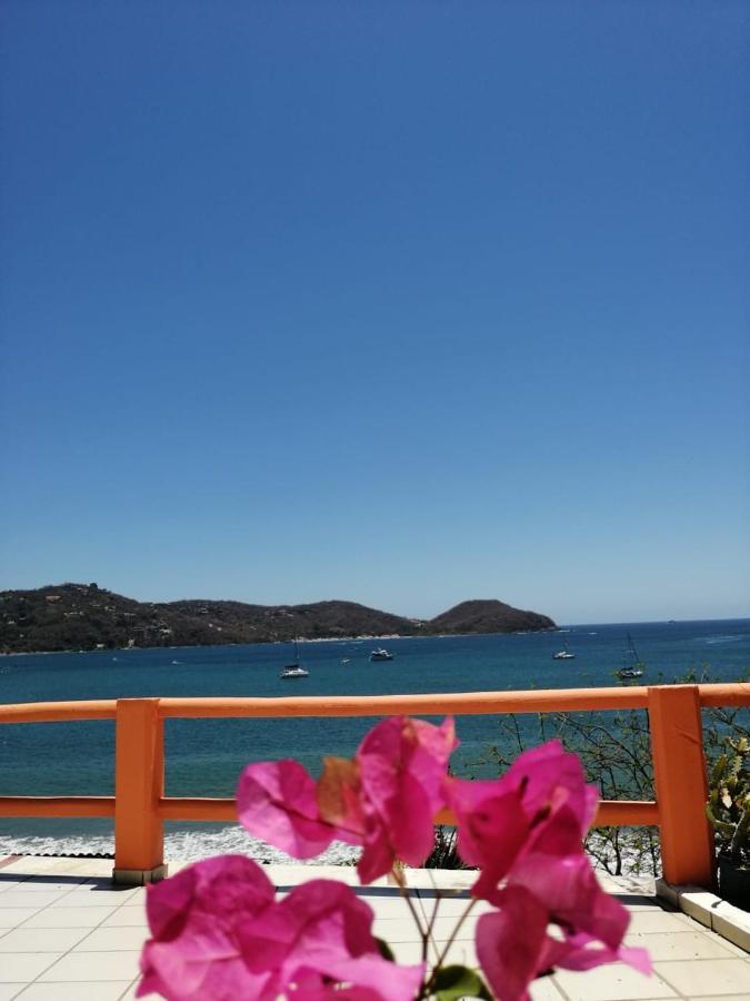 Bungalows Pacificos Zihuatanejo Exterior photo
